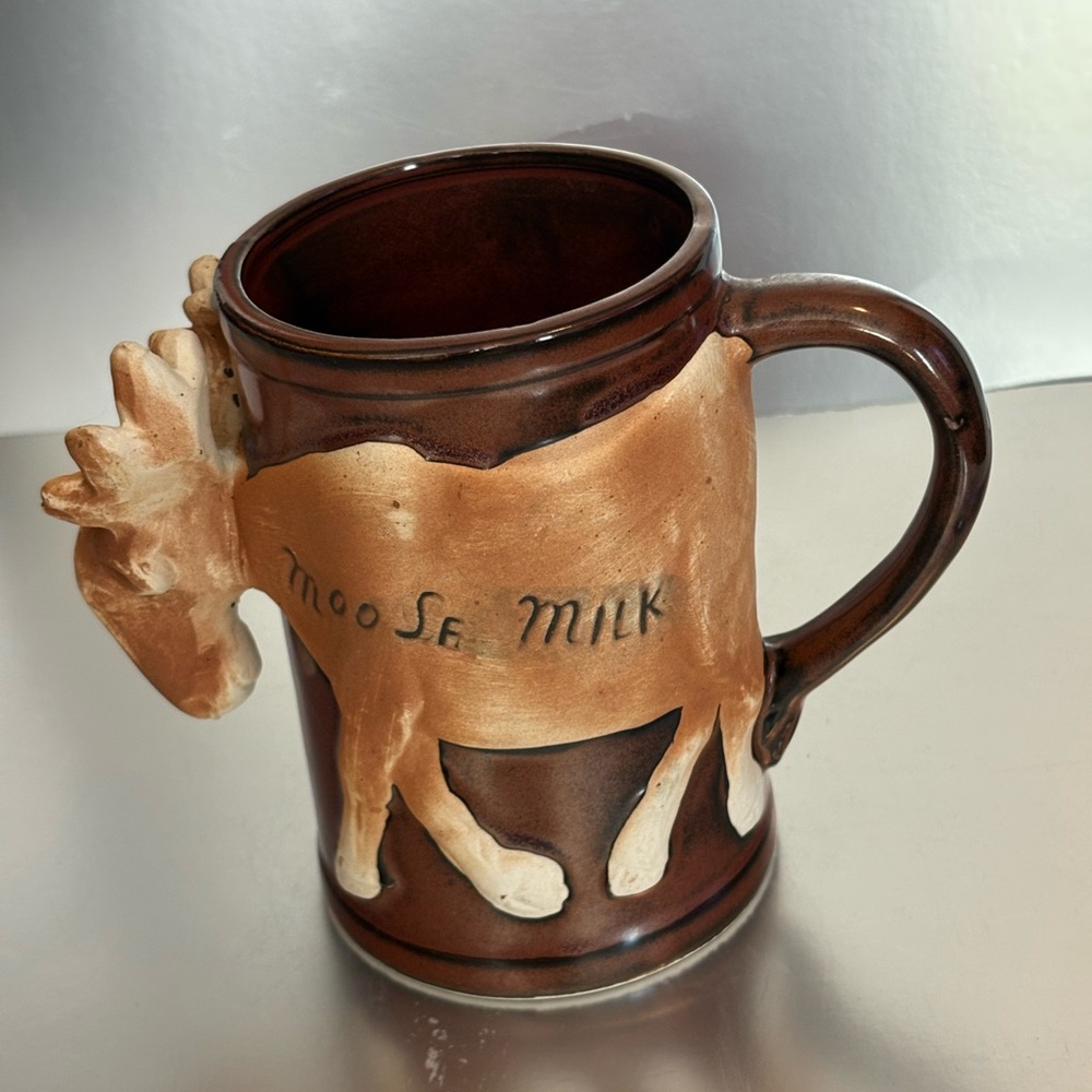 VTG 80’s Japan pottery Moose Milk 3D Sculpted Brown Mug Funny Novelty Gag Gift